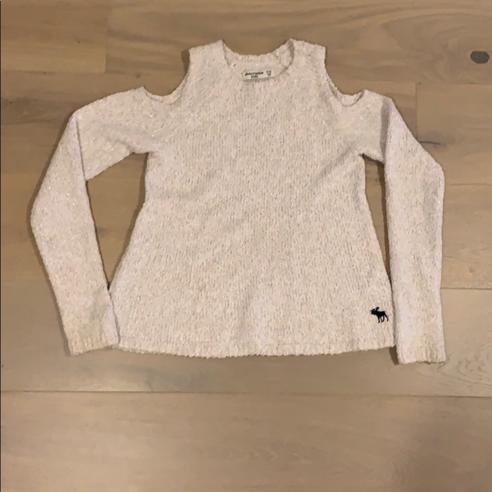Girls sweater